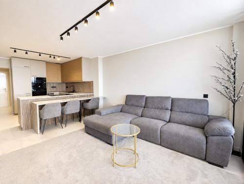 a123_salon2