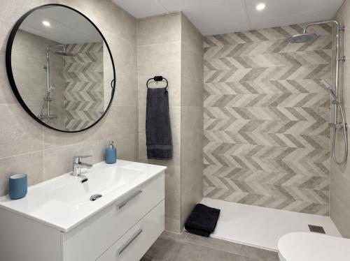 Baño con lavabo · M208